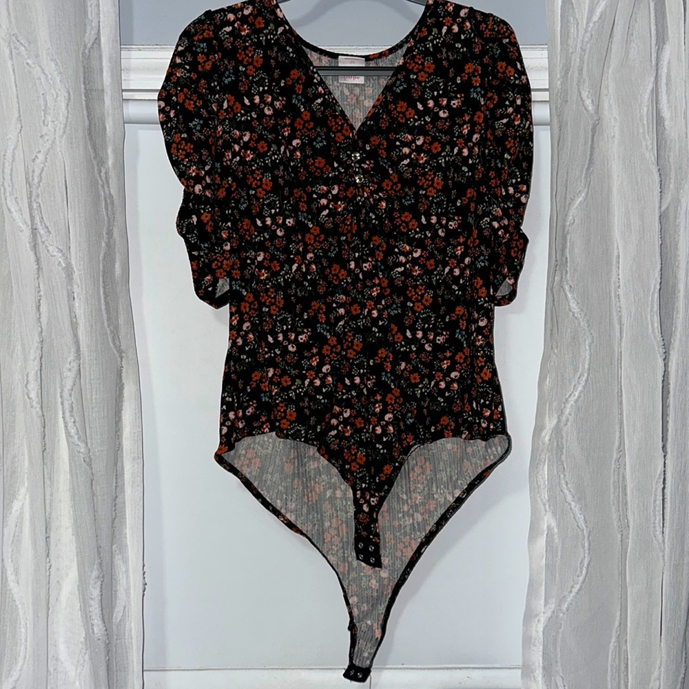 Puffer Sleeve Floral Bodysuit